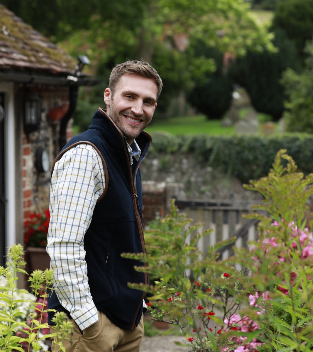 Model wearing the country check Dale Shirt